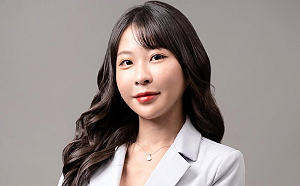 仙塔律師遭爆「有男友還貼富商」！本人親上火線回應了