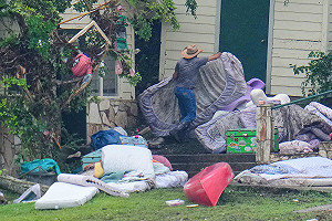 白宮、德州甩鍋洪災責任! 白宮說是天災 州長稱該怪「失敗者」 民主黨要究責