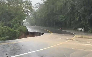 大雨釀災！台9戊舊南迴公路2.9公里地基掏空  南下車道封閉
