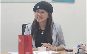 李正皓諷程度差　麥玉珍反嗆「老娘原諒他」：別綠放個屁就聞香