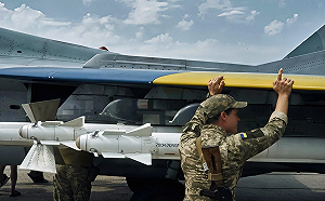 (影) 烏軍扎波羅熱、蘇梅戰線都推進! 米格-29投2GBU-62炸彈毀俄軍營指揮所