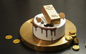 父親節蛋糕爭霸戰開打！台中福華推金BRAVO「金磚」 日月千禧推「靶心」