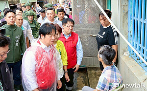 黃偉哲偕總統赴七股學甲後壁傾聽民眾心聲  將盡全力解決燃眉之急