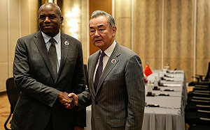 英外相拉米與王毅會晤 首次出席東協區域論壇