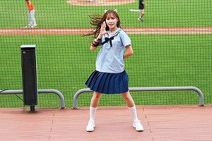 獅隊文慧真欣賞「中職吳奇隆」  表演青蘋果樂園