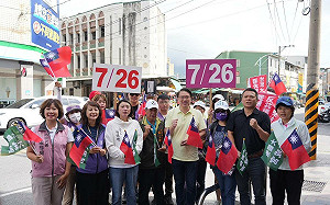 催出國民黨花蓮「反傅力量」 林右昌喊：中華民國派與台灣派大團結