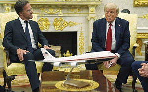 狂拍川普馬屁？北約秘書長再談「叫爸爸」爭議 稱其「幽默、有魅力，是偉大的人」