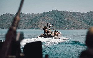 瞄準仁愛礁！美國資助菲律賓在南海爭議地區興建快艇基地