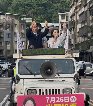 駁卓榮泰道德過不去!徐巧芯:普發現金的新加坡、南韓也過不去嗎?