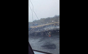 (影) 京滬高速大車禍起火濃煙蔽天! 交通阻塞6小時 廈門遊艇匯也傳爆炸事故