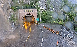 薇帕颱風外圍環流影響 蘇花路廊和仁到崇德只出不進