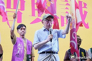 5萬「青鳥」熱情！曹興誠哽咽：讓我晚年走過無比有意義的歷程