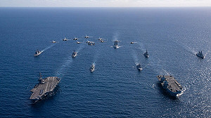 英美航艦同框！威爾斯親王攜手華盛頓 軍演「護身軍刀」