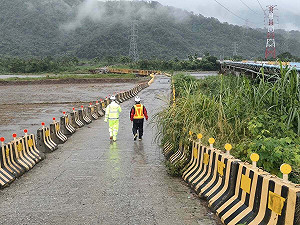 薇帕豪雨灌爆花東！台東利嘉林道2日累積雨量達573毫米