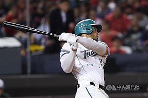 魔鷹妻子過世辭退明星賽　中職：不會有禁賽懲處