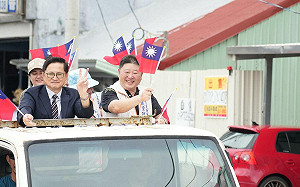 (影)起風了！合體張峻罷免傅崐萁畫面曝光 童子賢：花蓮如一潭水流不動「容易生蚊蟲」