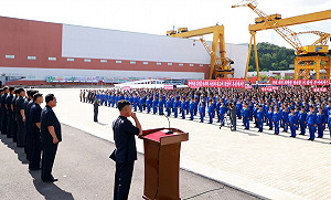 宣誓、開支票！北韓要拚416天建造5000噸驅逐艦「崔賢級」3號艦