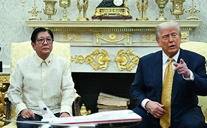 親美抗中竟被這麼說! 川普當面講「這句話」 馬可仕欲言又止 整個臉變了