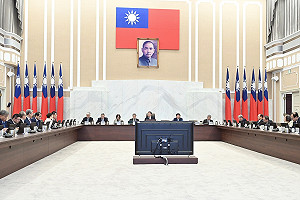 大罷免首波投票 卓揆：各地方選委會應主動說明有異動的投開票所