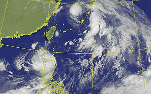 范斯高與竹節草颱風將併入大低壓帶！氣象專家提醒：中南部進入長時間不穩定天氣