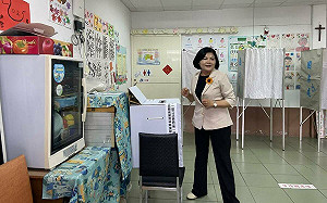 選舉禁宣期再爆違規！張麗善投票日上午為丁學忠拉票引爭議