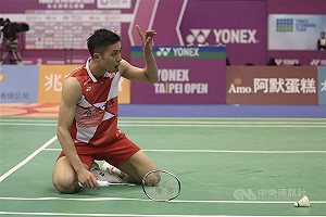 周天成不敵地主石宇奇  中國羽球公開賽止步4強