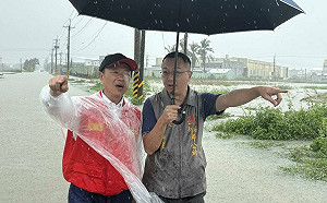 嘉義豪雨釀災　翁章梁認停班課宣布過晚：盼大家包容 