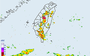 快訊》全台戒備！15縣市豪大雨特報 氣象署：南投防大雷雨