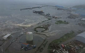 俄羅斯堪察加半島大海嘯!小鎮港口被淹沒 震撼景象曝