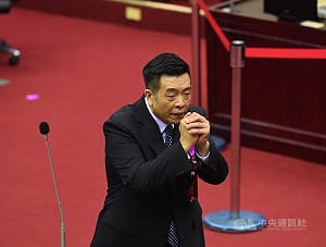 北市副議長葉林傳涉圖利等罪　檢調搜索約談