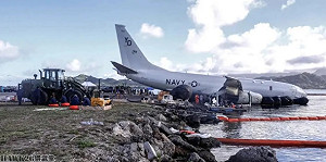 修復成本太高了！在夏威夷衝出跑道泡水2週 美海軍著手拆解P-8A