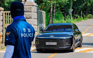 尹錫悅拒捕現場曝光! 僵持140分鐘 尹稱有失明危險 警表示難以動武