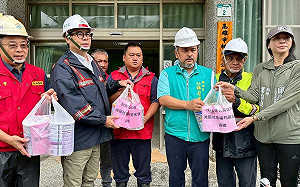 高雄山區豪雨不斷  陳其邁再赴六龜桃源關心搶通搜救進度