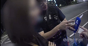 北市女騎士綠燈停路中 遭警查獲酒駕送辦