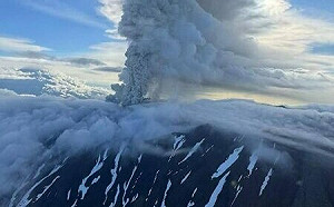上次噴發600多年前! 堪察加半島火山噴6公里高 疑似與上週大地震有關