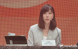 全民普發現金1萬元確定發放!政院:只會調整930億支持方案部份