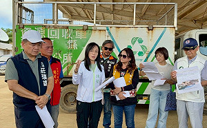 陳瑩、莊瑞雄率衛環委員會赴蘭嶼 戮力清運垃圾並推倉儲廠