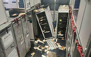 達美航空遇亂流至少25人傷! CNN : 若暖化趨勢持續 亂流產生頻率將增3倍