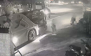 返家遇死劫！7旬婦遊覽車下車後穿越馬路遭撞送醫不治