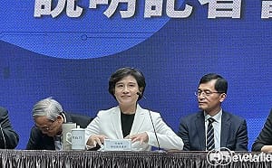 快要簽了! 彭博：台灣銷美關稅降至15%、鄭麗君趕赴華府推進協議