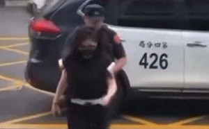 超商奧客疑似中配！遭「426」警車帶回　網驚：太巧了吧