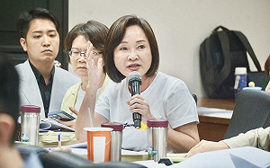 柯志恩力挺「18歲公民權」入法  呼籲執政黨勿在關鍵時刻退縮