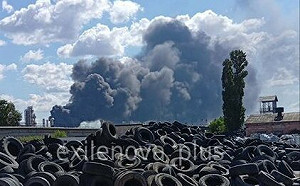 (影) 年處理1.4千萬噸原油 俄盧克煉油廠遭襲! 伏爾加格勒爆炸火光衝天 延燒至天亮