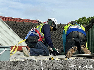 低收獨老孤兒風災後重獲安居　志工協助修繕築起風雨後的彩虹