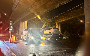 國3彰化段坑洞致14輛車爆胎！車主PO文怒批：遲遲等不到合理賠償