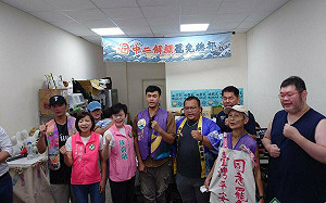 （影）葉霸、鷹爸加花蓮罷團  前進台中呼籲8/23投下同意罷免守護台灣民主