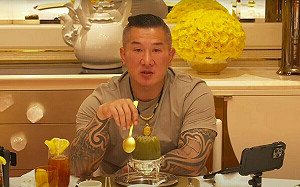 館長成功開設抖音帳號！網酸：可以去賺中國錢了