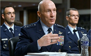 得罪了海格塞斯就得走人? 美空軍參謀長疑突然「被退休」 任期縮短一半