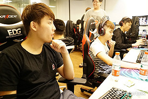 英雄聯盟世界賽》 ahq暢談「死亡之組」毫無畏懼