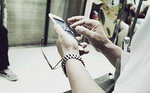 新規定！手機被不法入侵 業者須助回復帳號